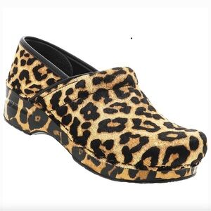 NWOB- Dansko Professional Leopard Print Women's Clogs- Size 36